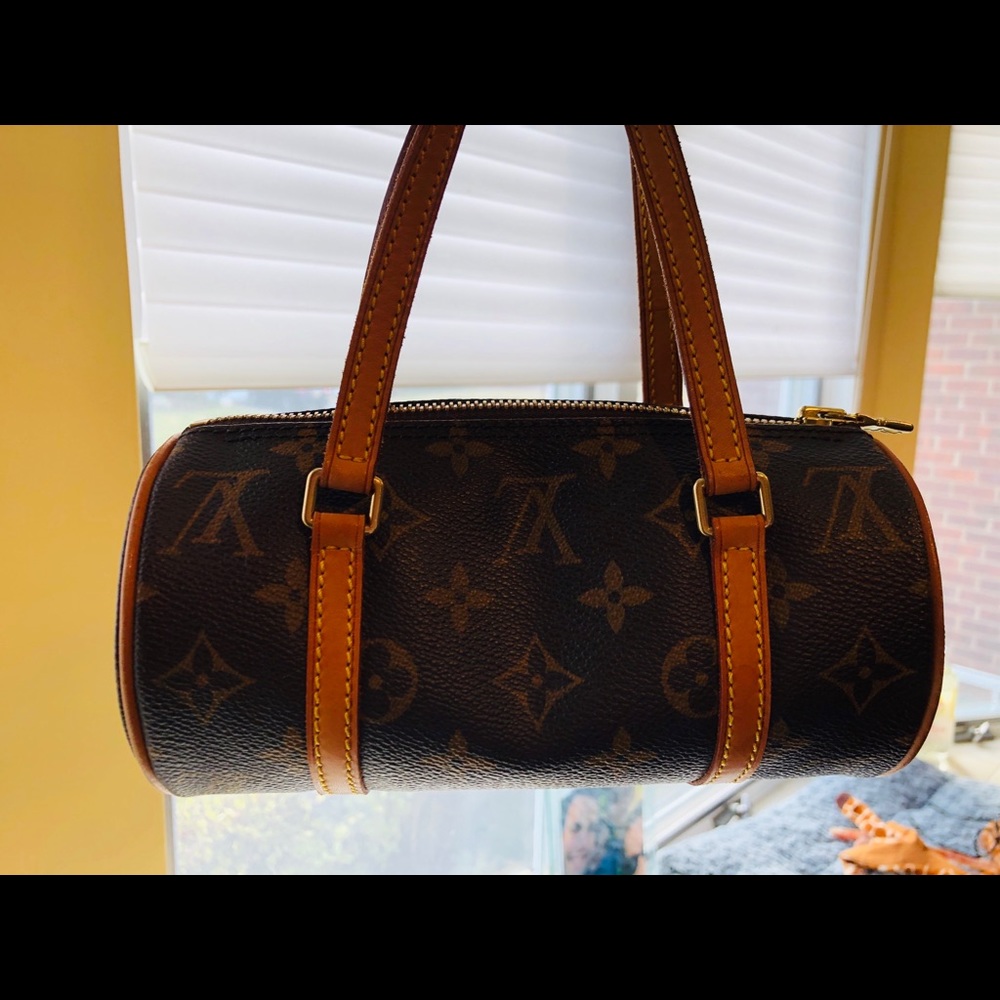 Louis Vuitton mini barrel bag